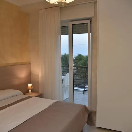 Bed & Breakfast Vista Beb Mare 3*