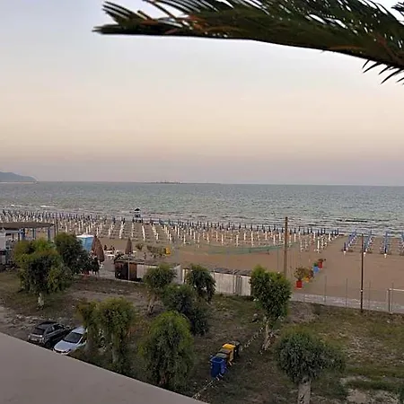 Vista Beb Mare 3*