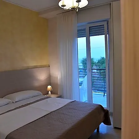 Vista Beb Mare Alojamento de Acomodação e Pequeno-almoço 3*